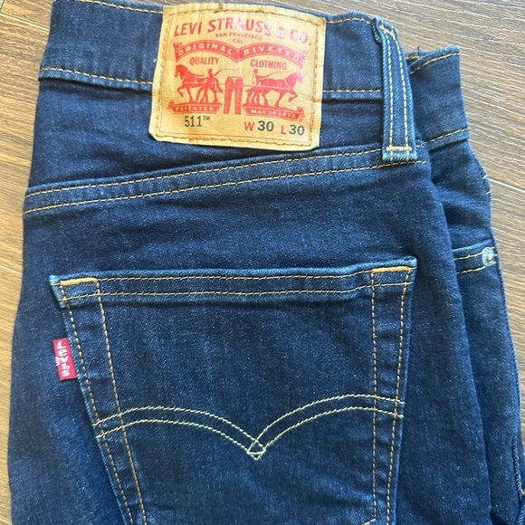 Levi's 511 Men's Dark Blue Straight Jeans - Picture 2 of 6